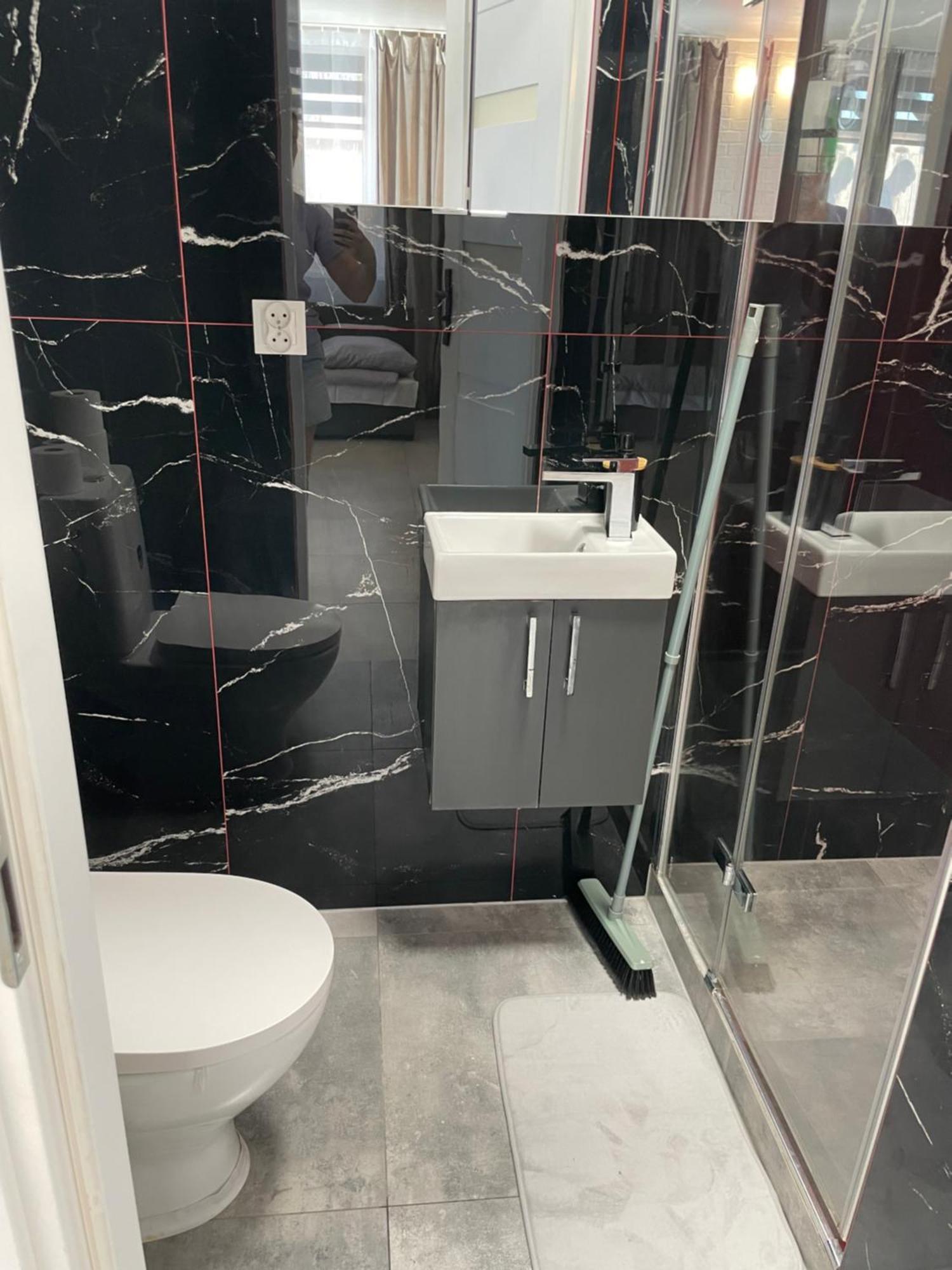 Przytulny Zakatek Aparthotel Zerniki Wroclawskie ภายนอก รูปภาพ