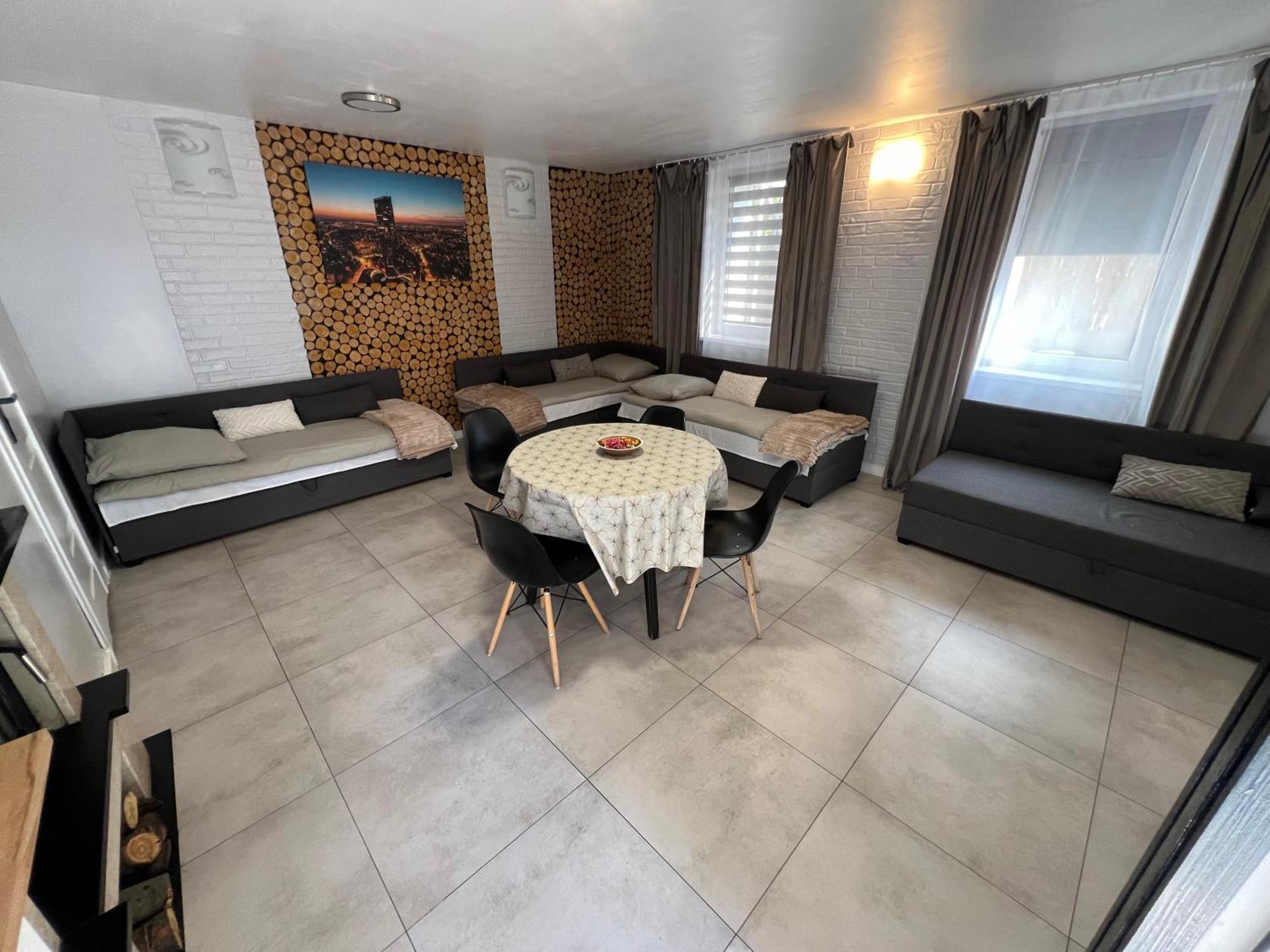Przytulny Zakatek Aparthotel Zerniki Wroclawskie ภายนอก รูปภาพ
